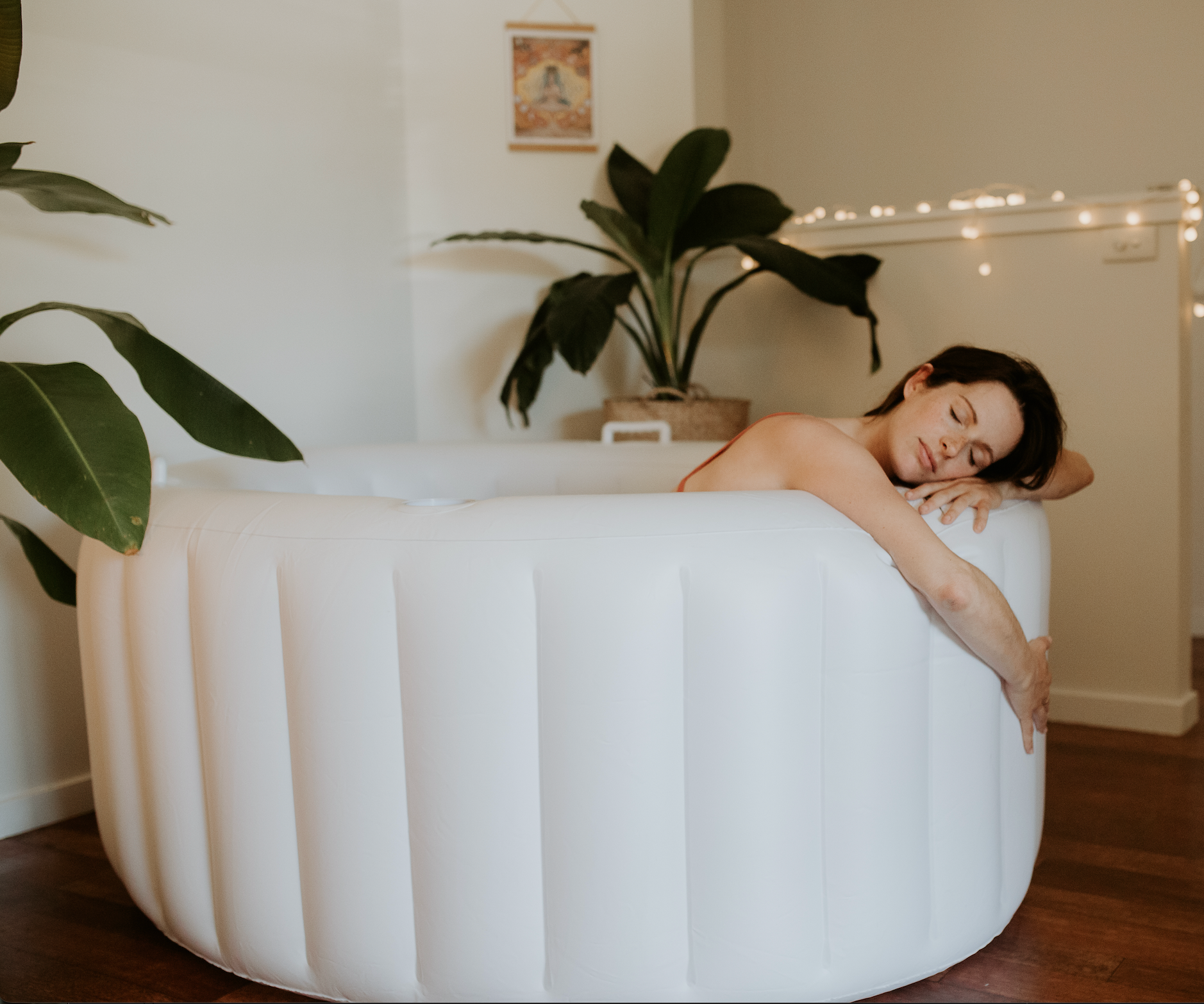 The Benefits of Water Birth: Why a Birth Pool Might Be Perfect for your Homebirth