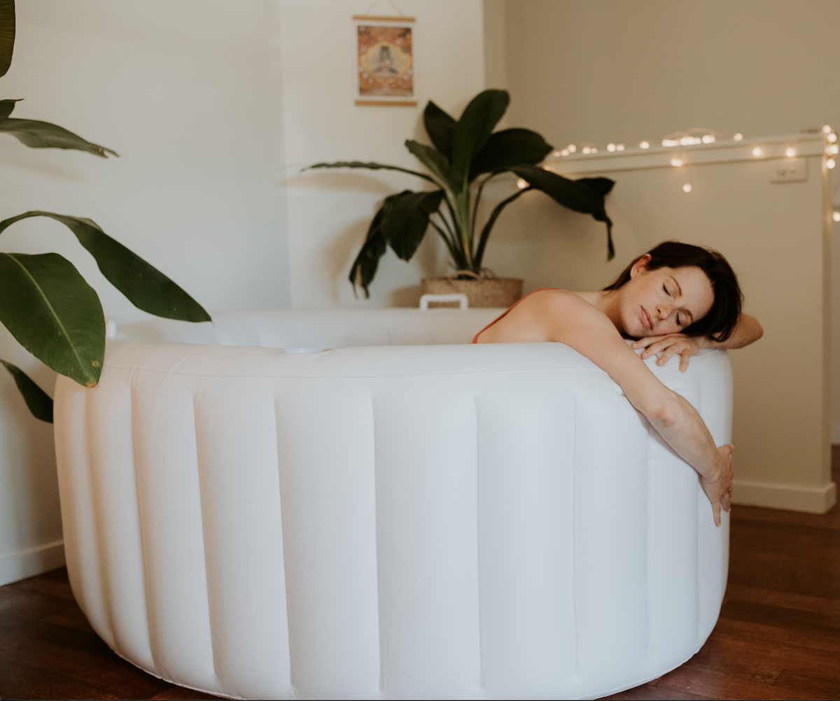 The Benefits of Water Birth: Why a Birth Pool Might Be Perfect for you ...